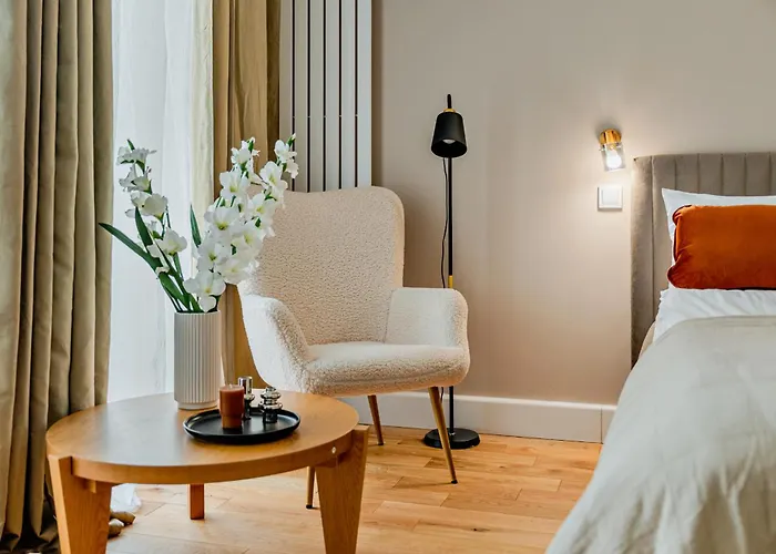 Moro Z Miejscem Postojowym * Zegrze